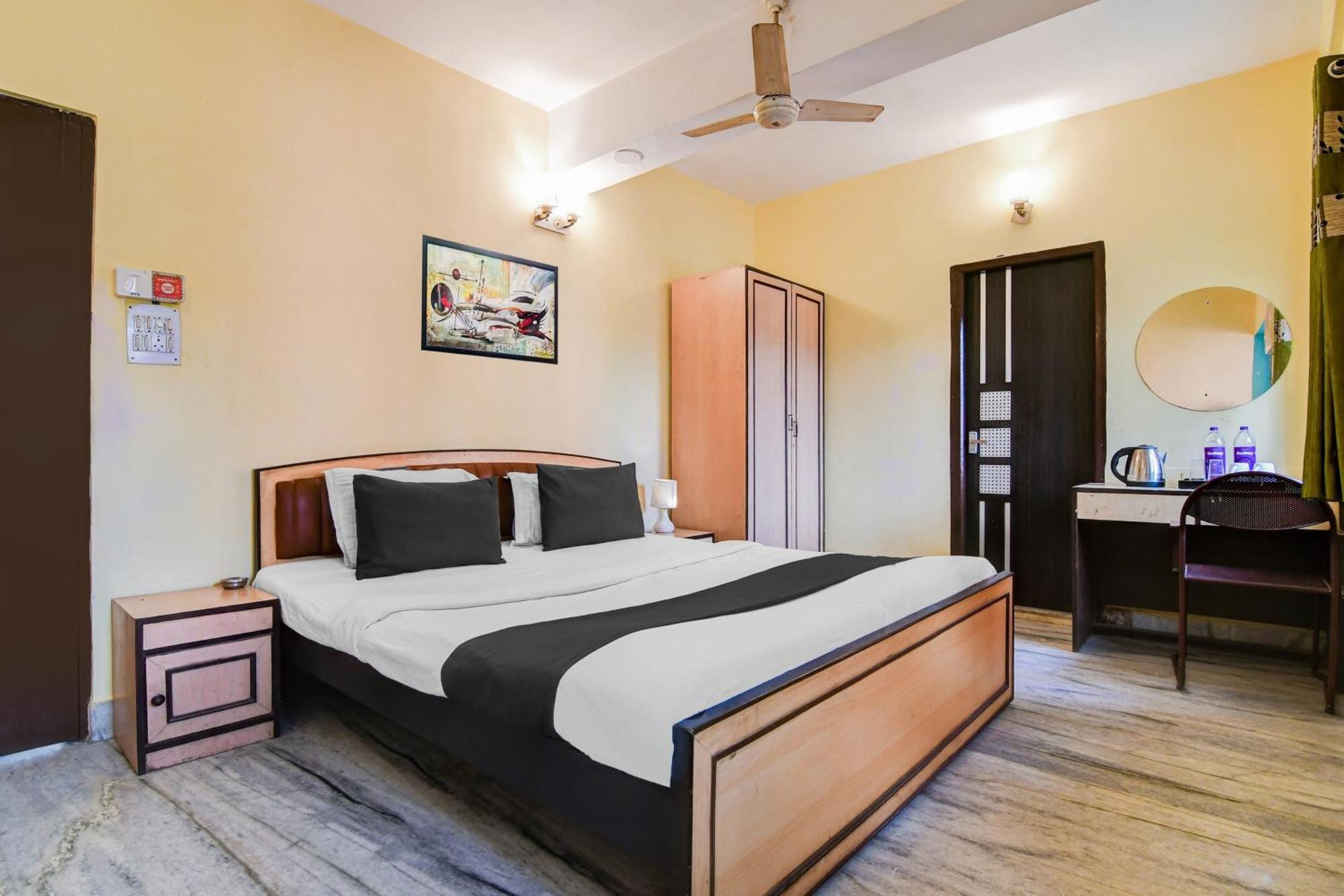 Super Hotel O Alipore Near Chetla Formerly Alipore Guest House Alīpur Exterior foto