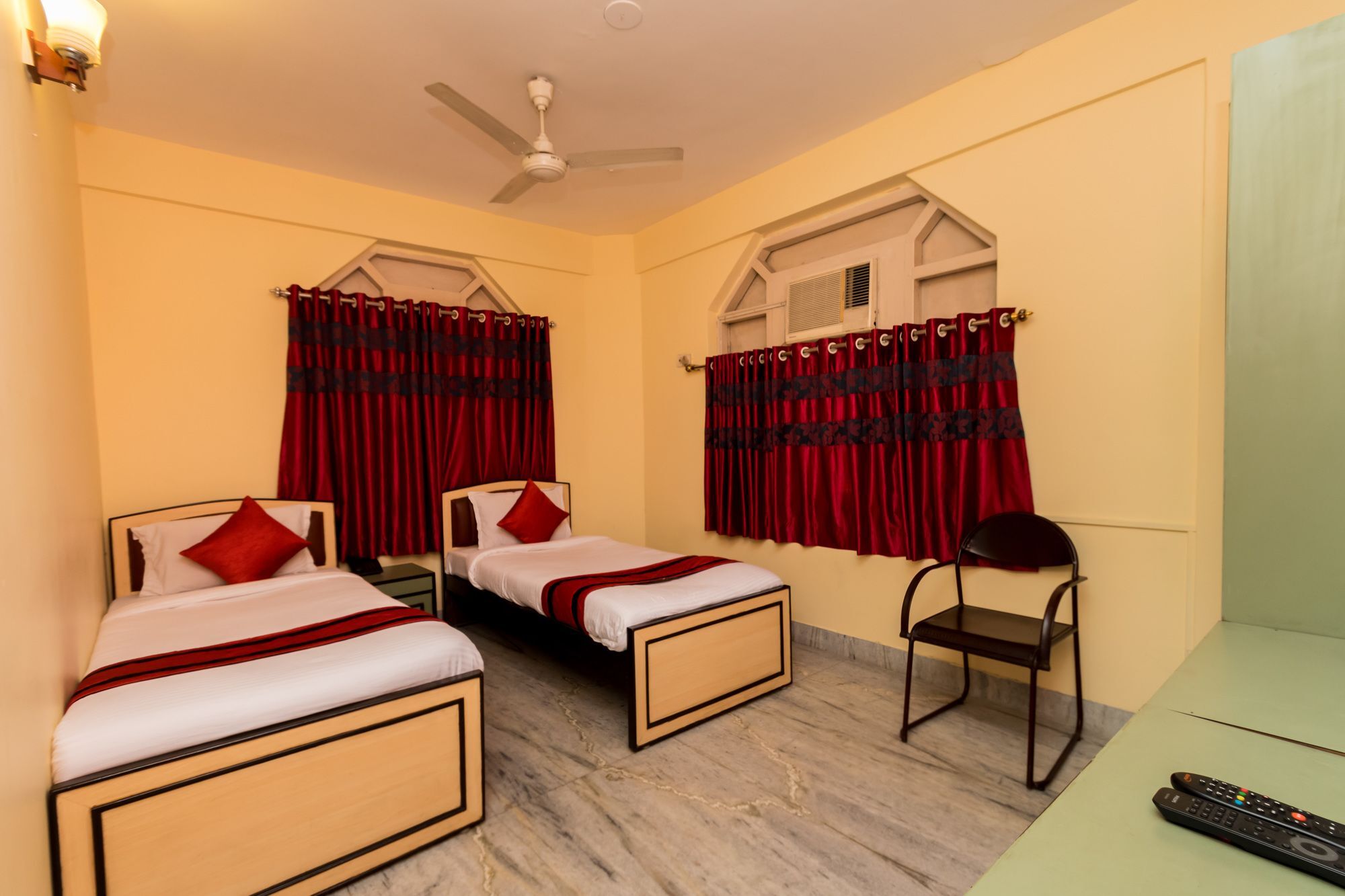 Super Hotel O Alipore Near Chetla Formerly Alipore Guest House Alīpur Exterior foto